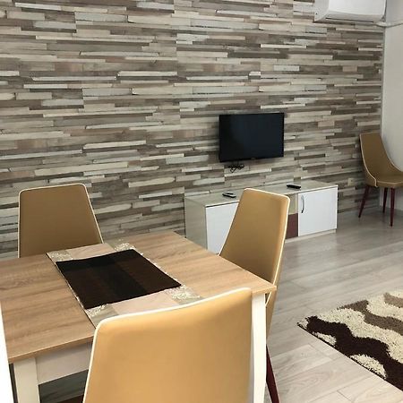 Apartment Park Comfort ซันดันสกี ภายนอก รูปภาพ